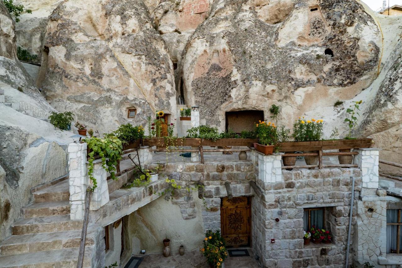Cappadocia Ennar Cave Swimming Pool Hot & Spa 네브셰히르 외부 사진