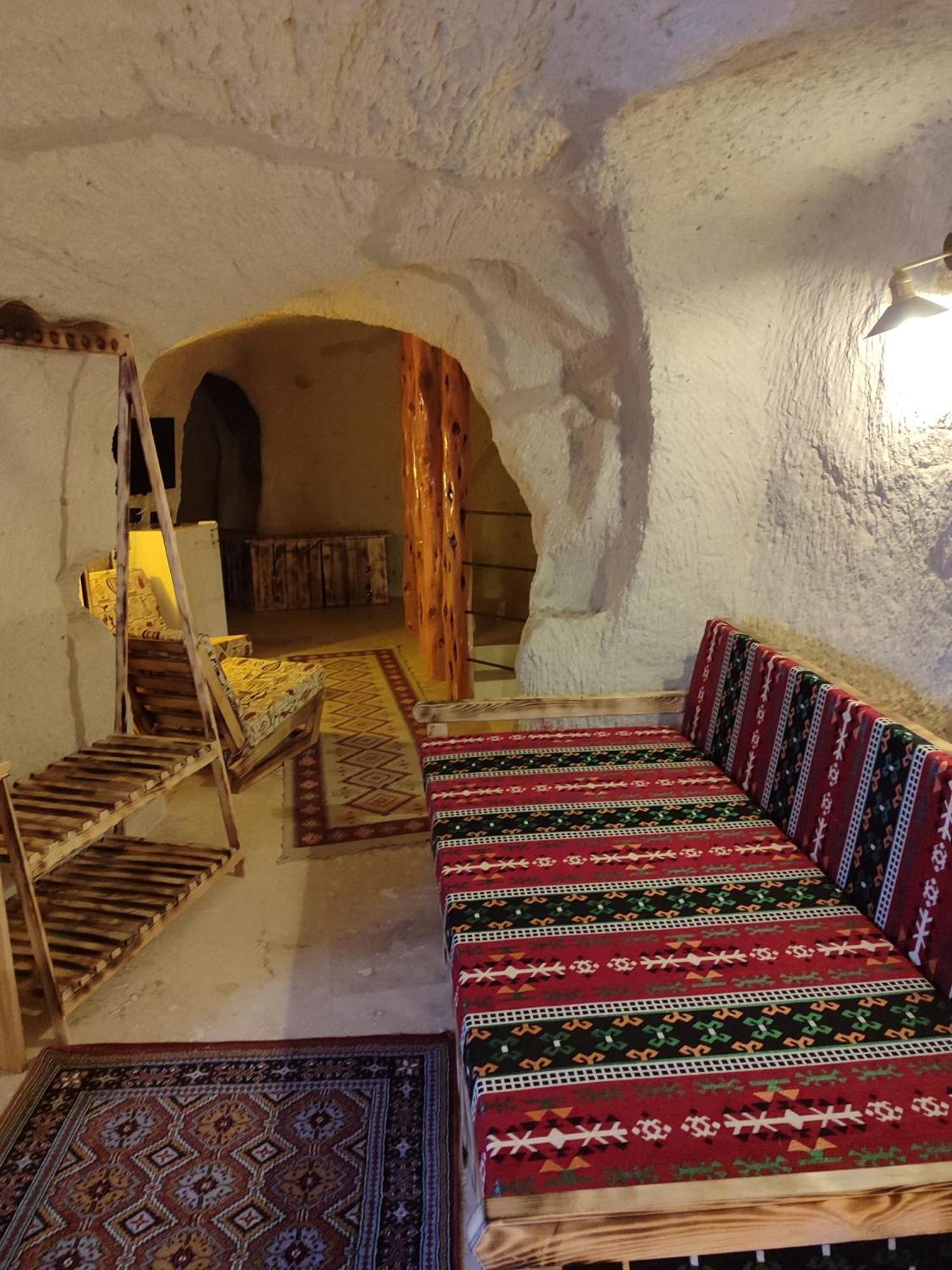 Cappadocia Ennar Cave Swimming Pool Hot & Spa 네브셰히르 외부 사진