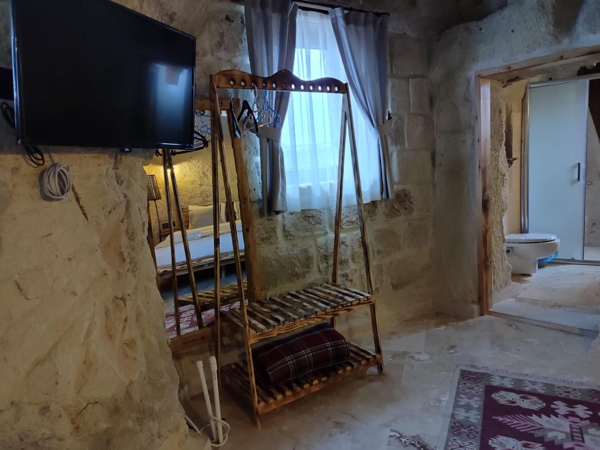 Cappadocia Ennar Cave Swimming Pool Hot & Spa 네브셰히르 외부 사진