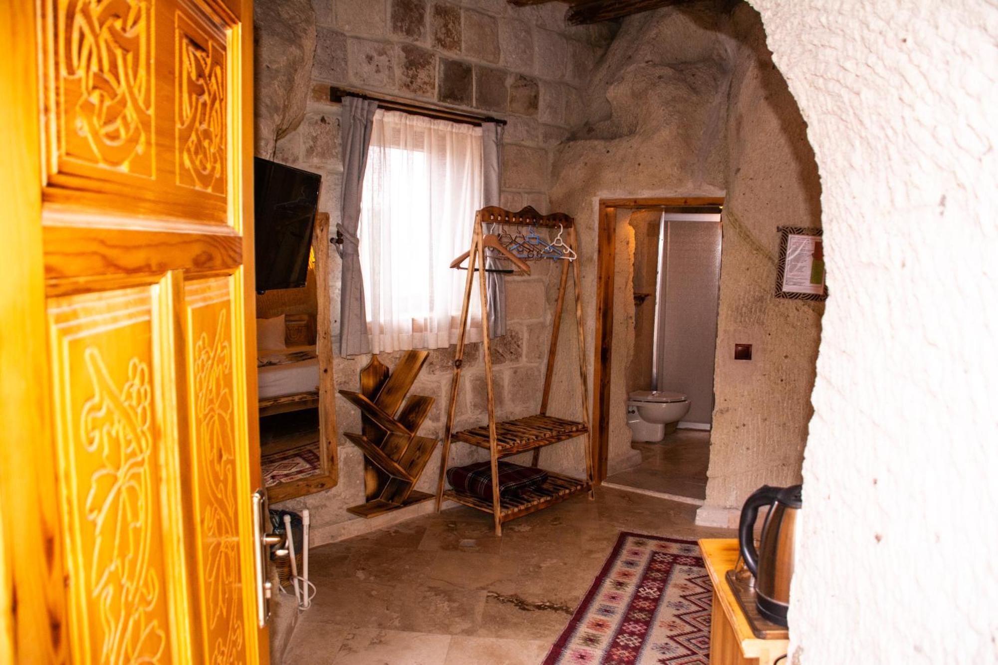 Cappadocia Ennar Cave Swimming Pool Hot & Spa 네브셰히르 외부 사진