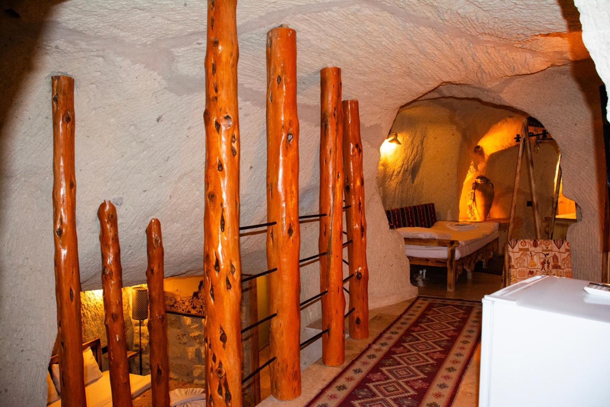 Cappadocia Ennar Cave Swimming Pool Hot & Spa 네브셰히르 외부 사진
